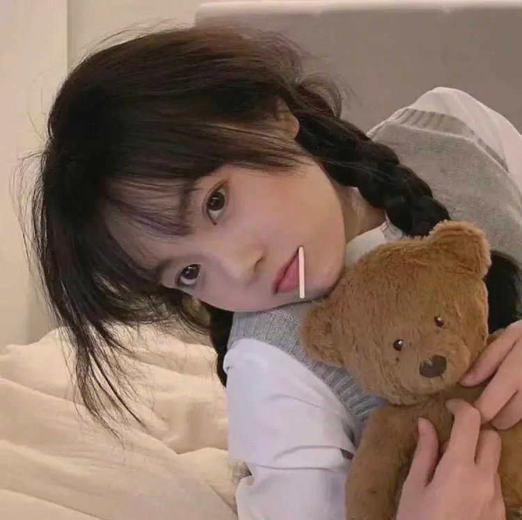 泡芙小姐